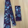 Bordeauxrode stropdas met patroon