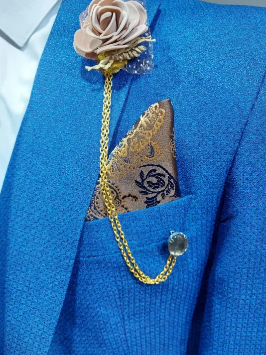 Bruin corsage bruidegom