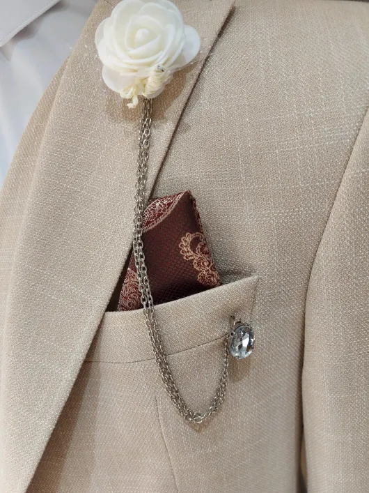 Gebroken wit corsage bruidegom
